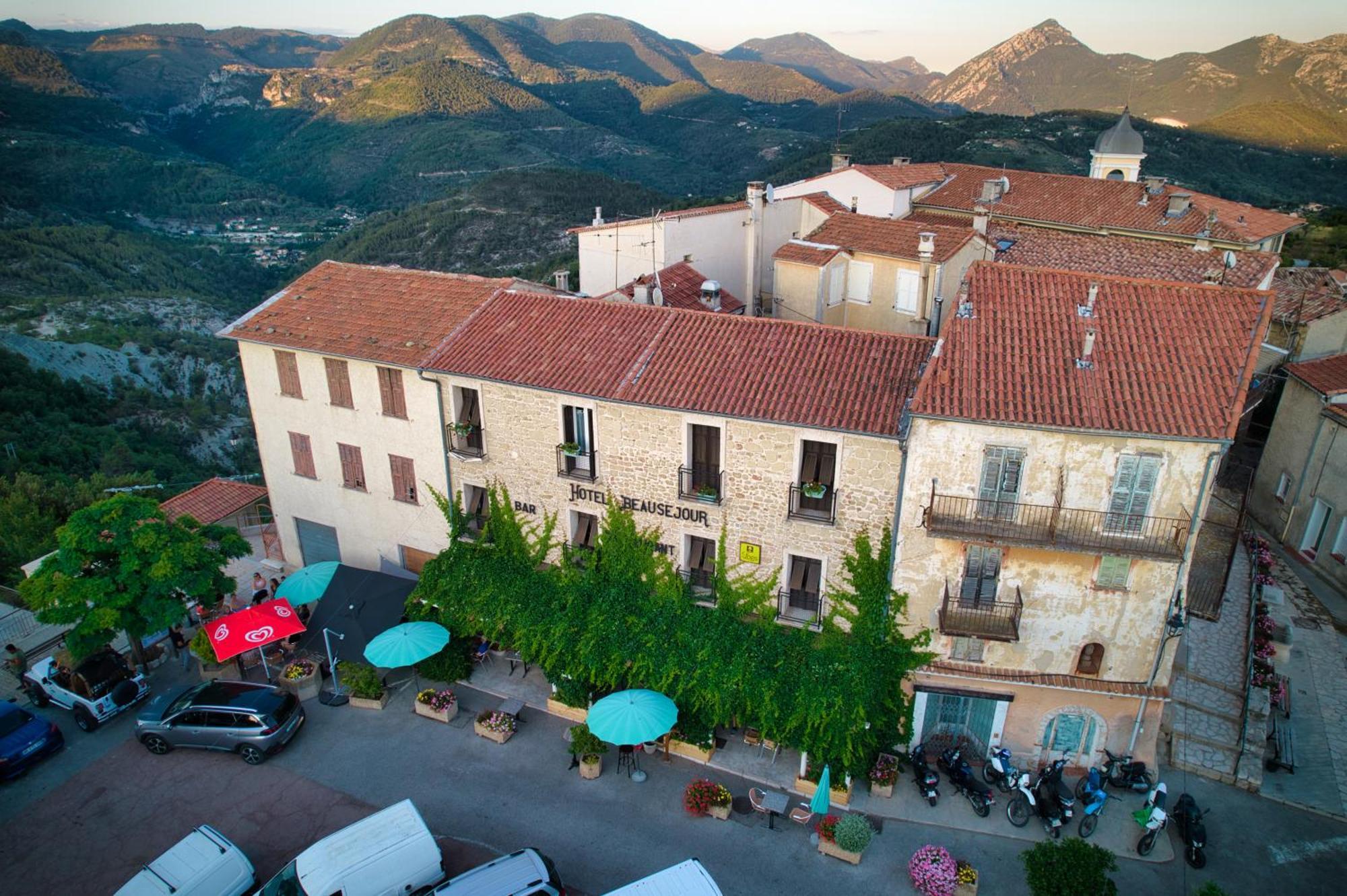 Hôtel Beauséjour Logis de France Berre-des-Alpes Exterior foto